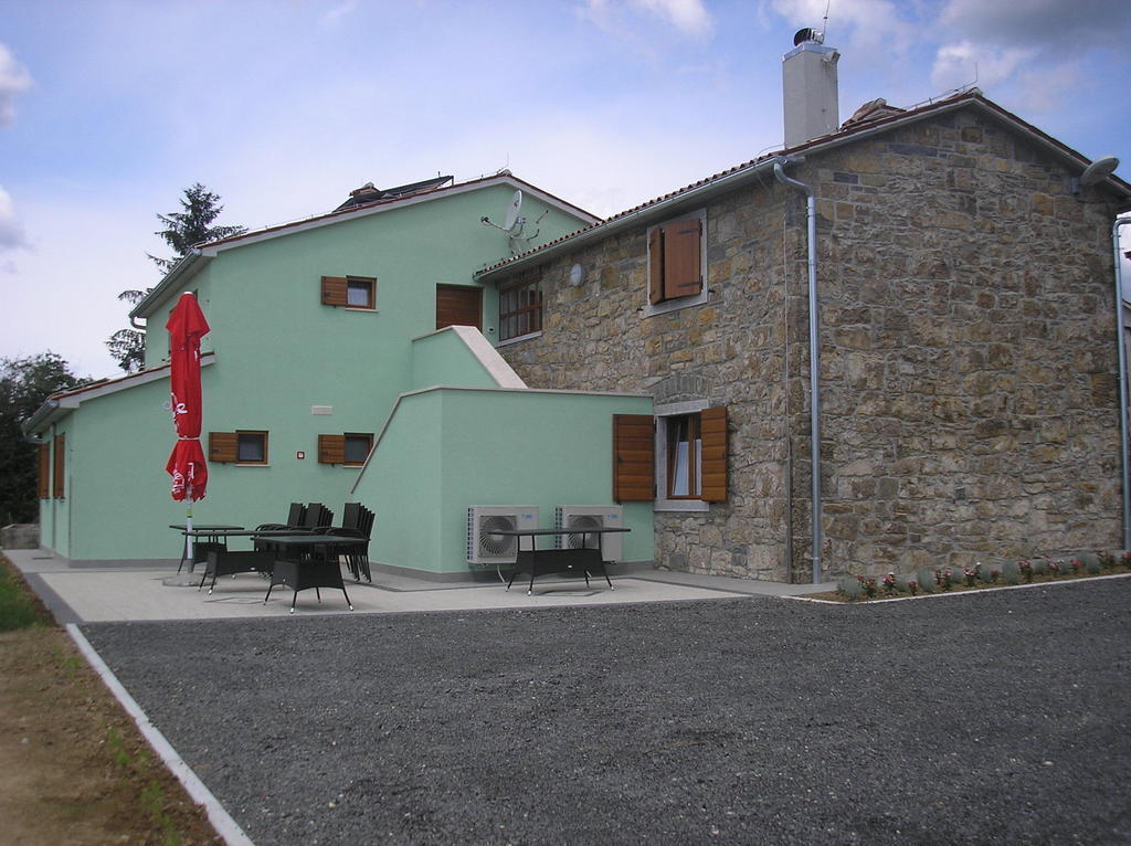 Agroturism Stara Stala Hotel Borut Kültér fotó
